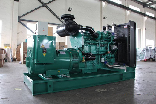 察雅320kw康明斯柴油发电车出租组图片 察雅320kw康明斯柴油发电车出租组图片