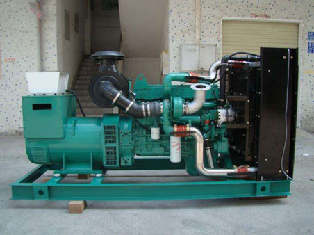察雅1100kw康明斯柴油发电机组图片 察雅1100kw康明斯柴油发电机组图片